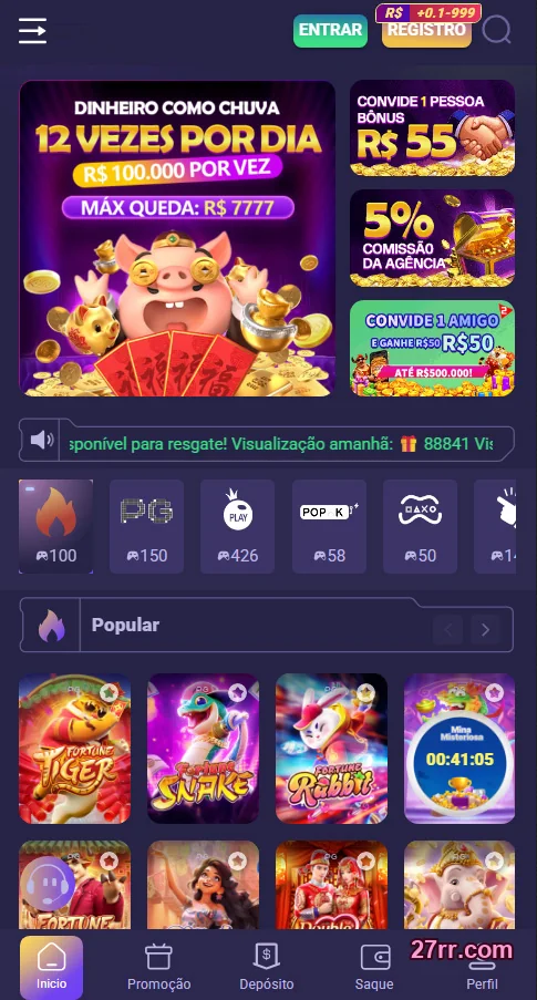 Jogadores em mesa de blackjack, todos os níveis bem-vindos